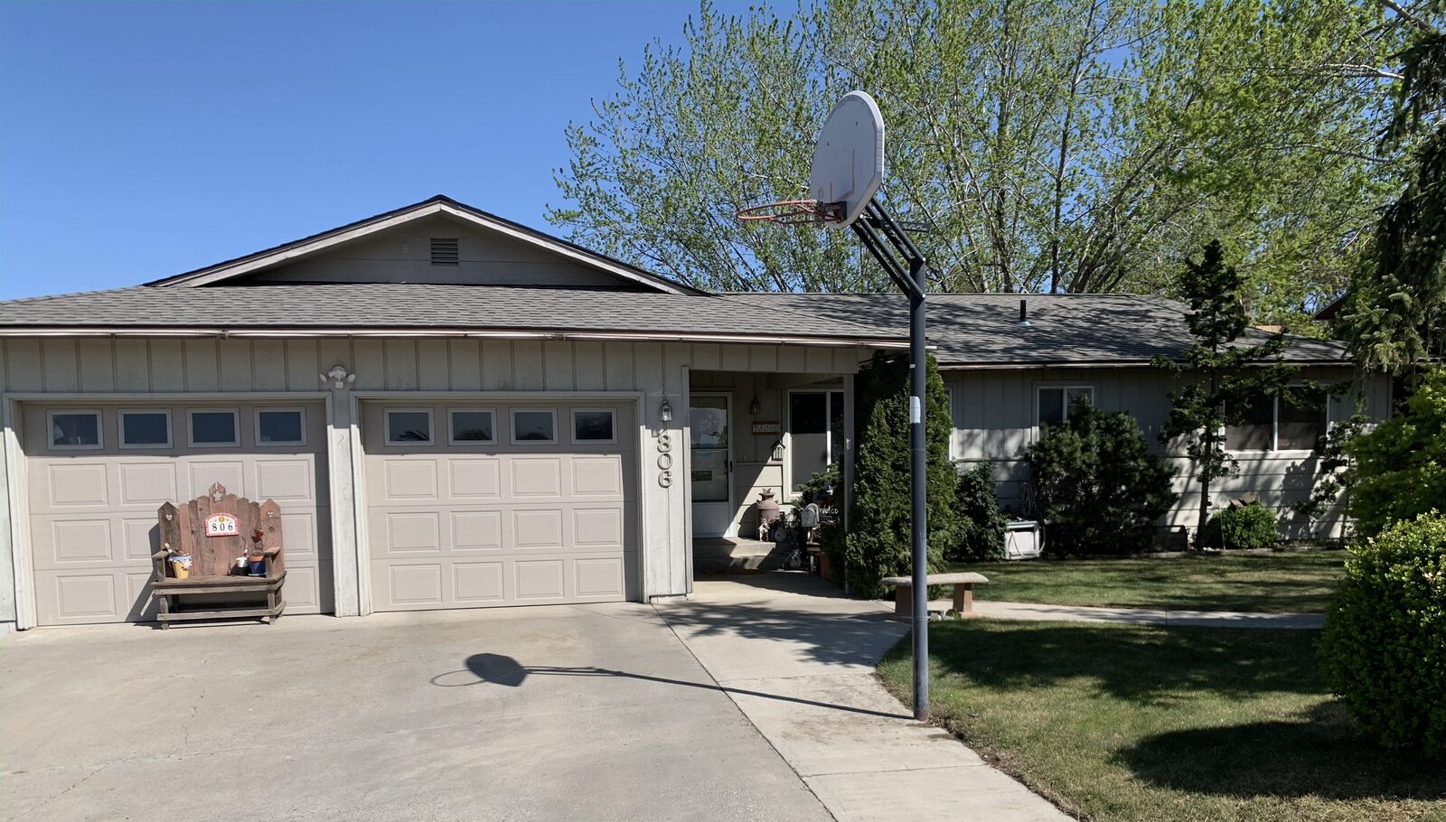 Home in the Moscow / Pullman area